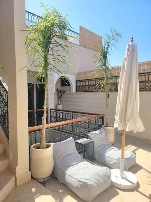 Riad Isahiac Avec Piscine En Exclusivite Marakeş Dış mekan fotoğraf